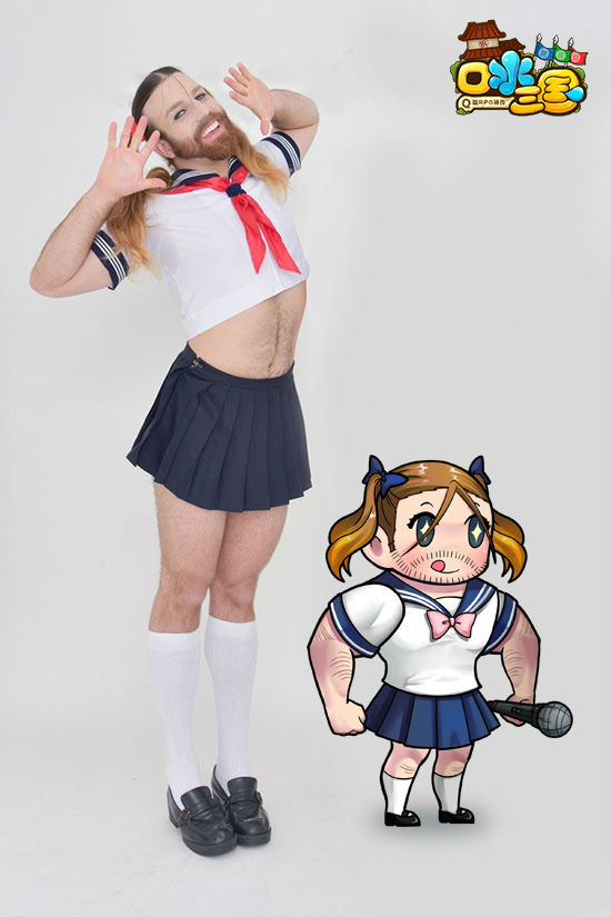 同时lb还以水手服和美少女战士的造型穿越到游戏里深受广大玩家